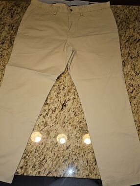Polo Ralph Lauren 35/30 Stretch Straight Classic Khaki Flat-Front Chinos - Beige